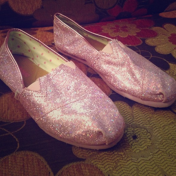 Sparkly Pink Hipster Flats