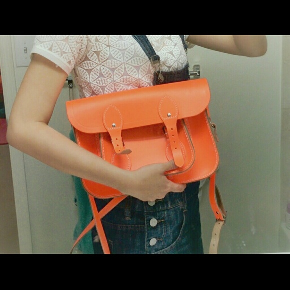 The Cambridge Satchel neon orange - Picture 3 of 3