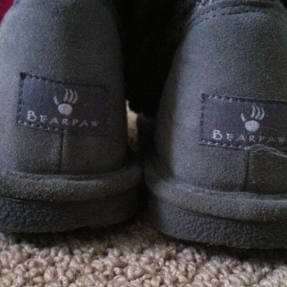 Grey winter boots - Picture 2 of 3