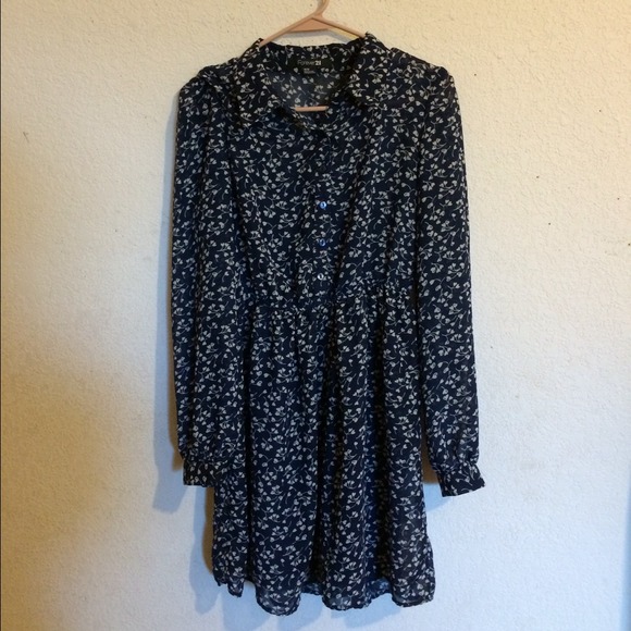 Vintage floral shirt dress (bundle price $22)