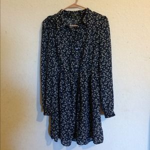 Vintage floral shirt dress (bundle price $22)