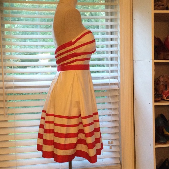 Bundled - Picture 2 of 3