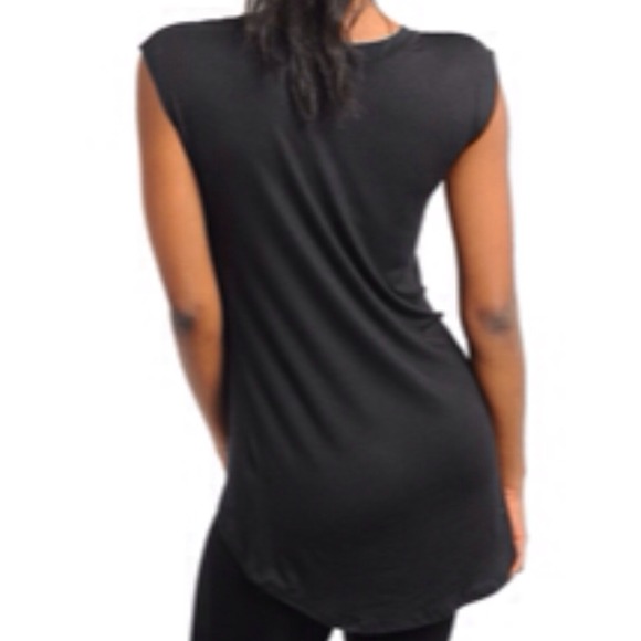 (30% OFF) Muscle tee / Hi-Low // M - Picture 4 of 4