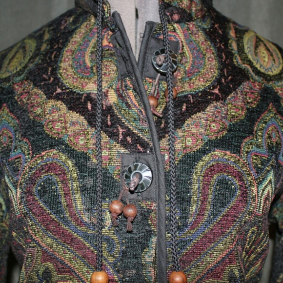 SALE. Vintage Tapestry Coat - Picture 2 of 4