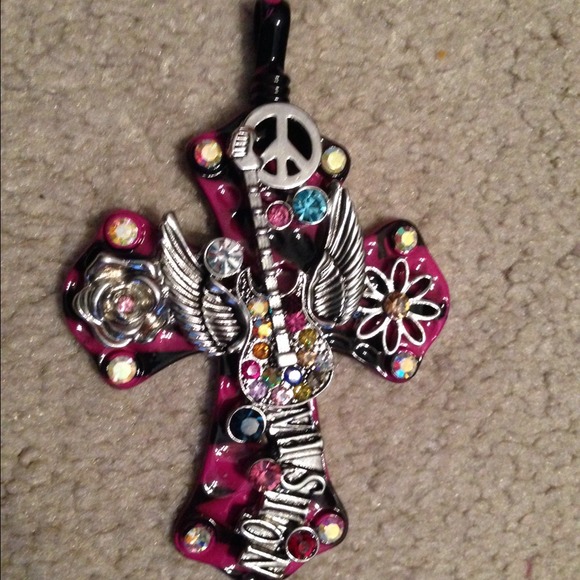 Cross pendant/Buckle necklace bundled