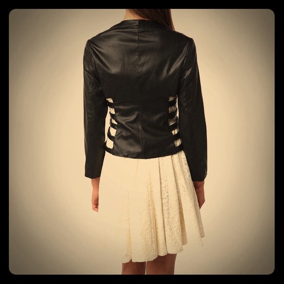 Zara Jackets & Blazers - Knt By Kova & T Faux Leather Cutout Blazer