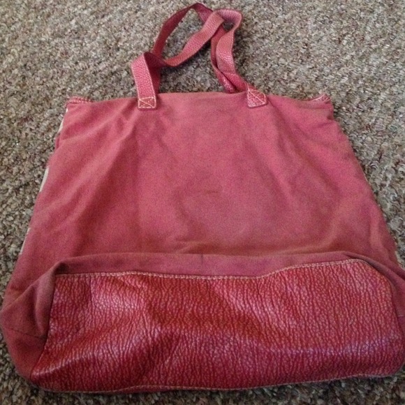 Marc ecko bag - Picture 2 of 3