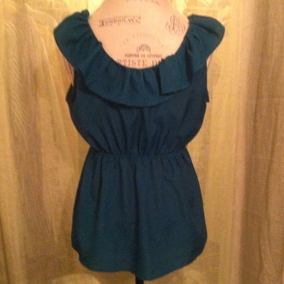 Dark green ruffle tank