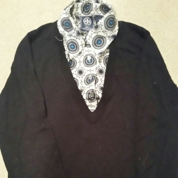Tory Burch wool sweater with inset. Size small.