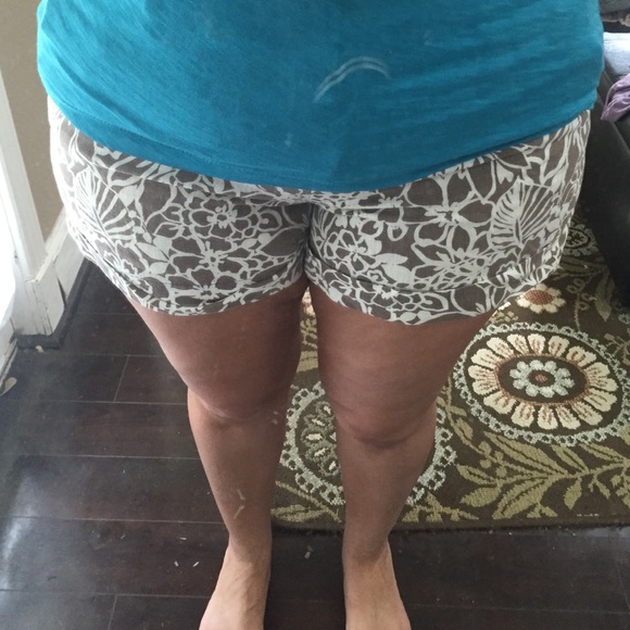 Shorts - Picture 4 of 4