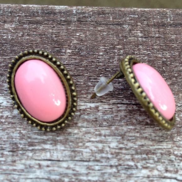 Pink Earrings❌SOLD❌ - Picture 2 of 3