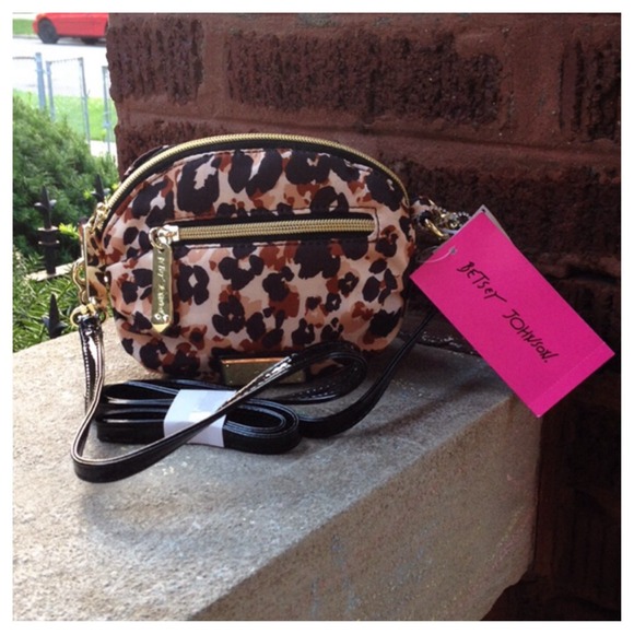 Betsey Johnson Handbags - Betsey Johnson Mini Crossbody