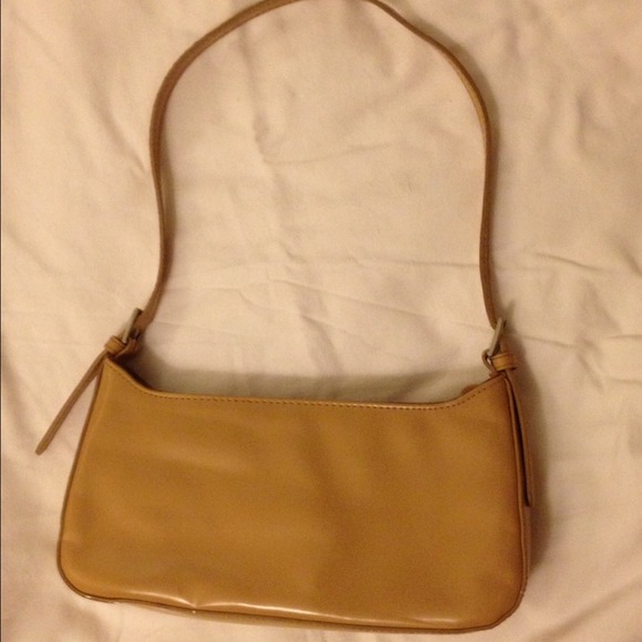 Purse - Picture 2 of 4