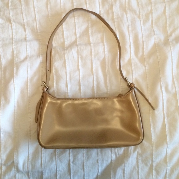 Purse - Picture 3 of 4