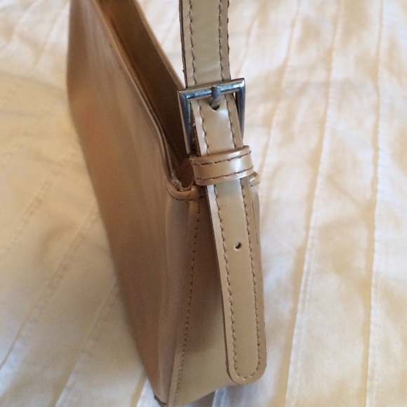 Purse - Picture 4 of 4