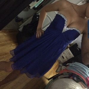 Dark blue prom dress