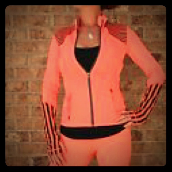 NWOT LuLuLemon Jacket