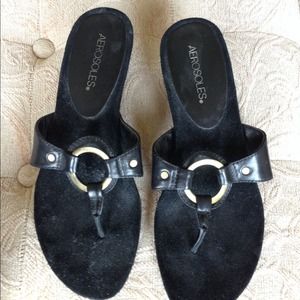 7.5 Aerosoles Sandals black