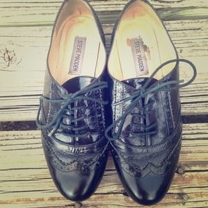 Steve Madden Black Oxfords