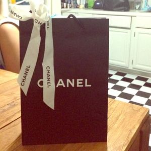 Chanel bag with ribbon