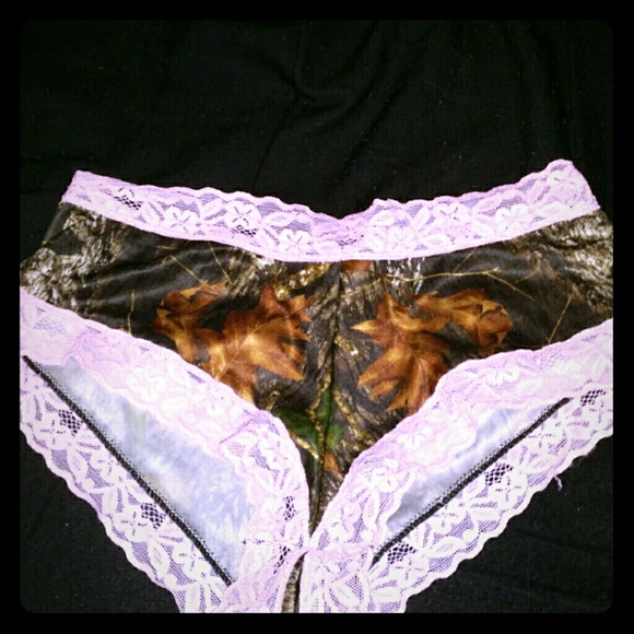 Camo panties these are new traded