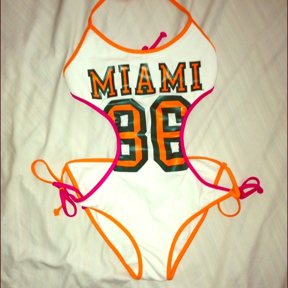 Vs Pink Monokini