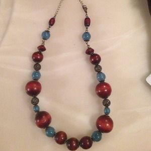 Bead necklace