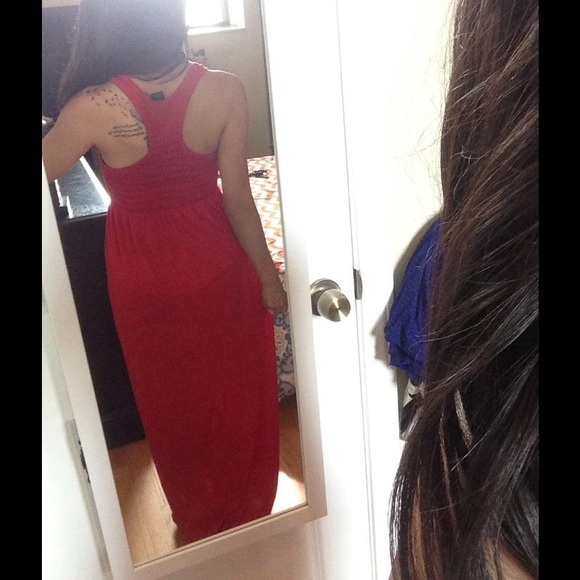 📛SOLD IN BUNDLE📛 Red racerback maxi - Picture 2 of 4