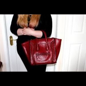 Just fab Persian bag.