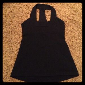 Black lululemon tank size 6