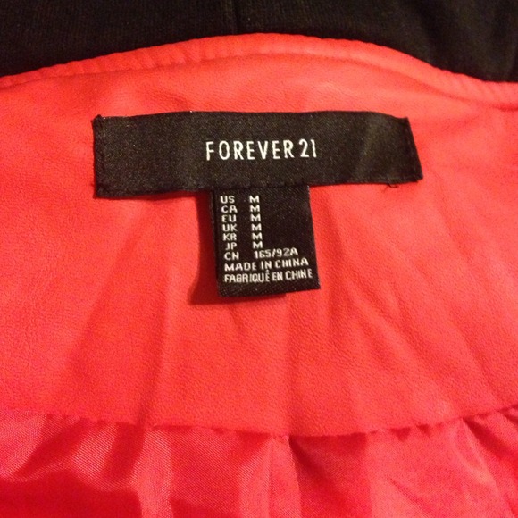 Red Black Leather Jacket - Picture 4 of 4