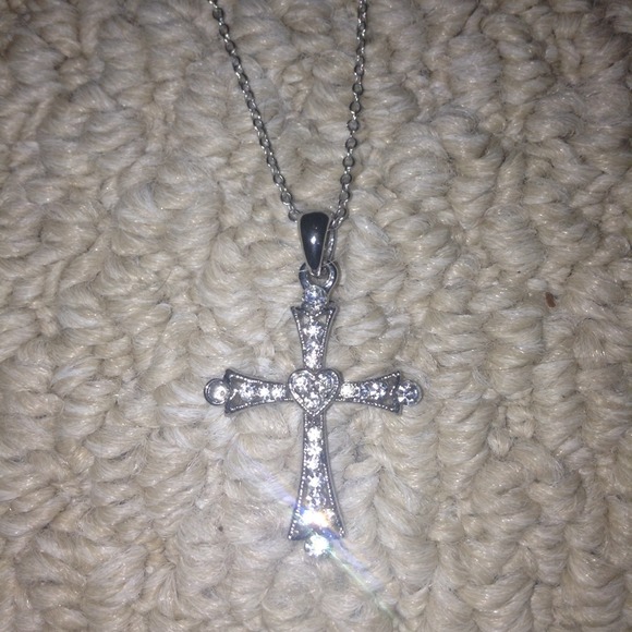 Cross neckless