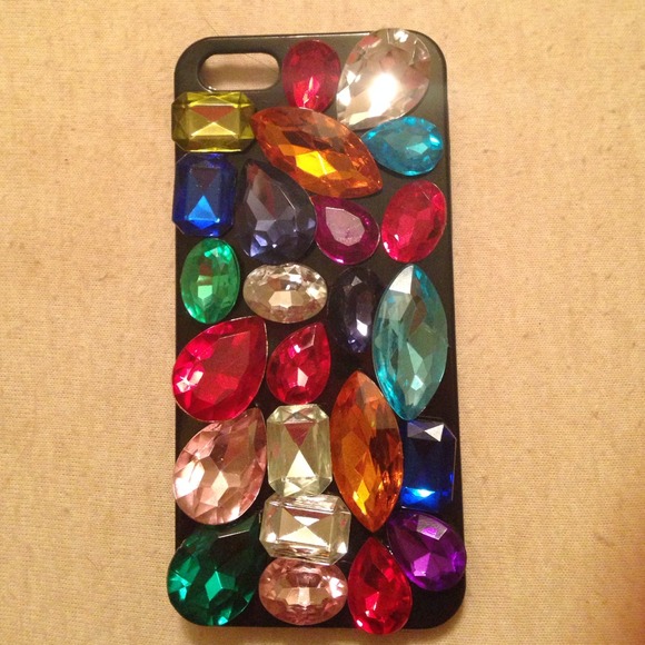 iPhone 5 case never used. - Picture 1 of 3