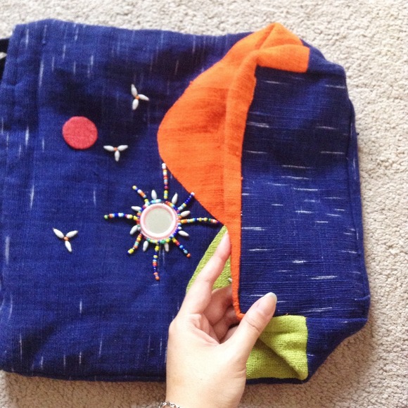 Handmade Canvas Zippered Tote - Picture 4 of 4