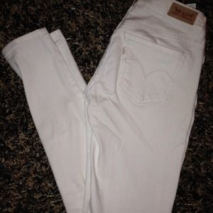 Levi's white denim skinny jeans