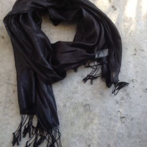 Forever 21 Accessories - Forever 21 Black Shimmer Glitter Scarf Forever 21 Accessories - Forever 21 Black Shimmer Glitter Scarf