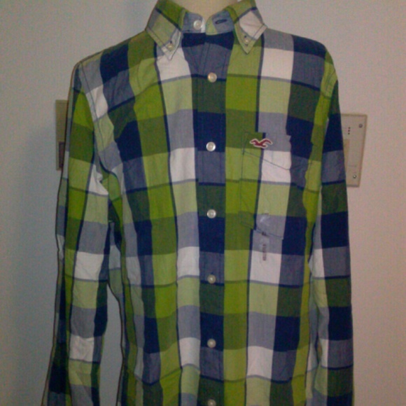 New with tags plaid long sleeve mens top