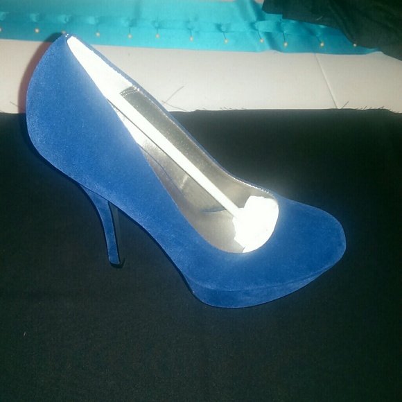 Qupid blue velvet heels - Picture 2 of 2