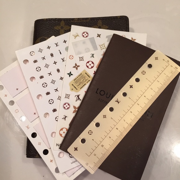 Authentic Louis Vuitton Agenda PM. - Picture 4 of 4