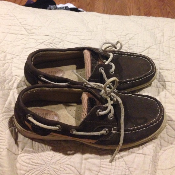 Authentic sperrys