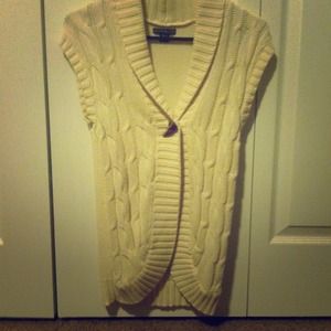 comfy sweater/vest.