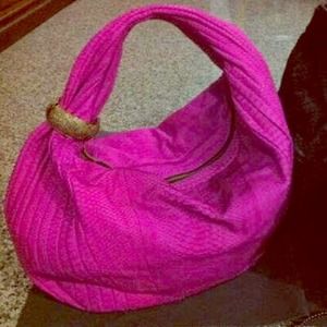 🚩on hold🚩FUSCHIA handbag 💕