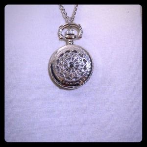 CONVERSATION PIECE! SPIDER WEB WATCH. SILVER TONE