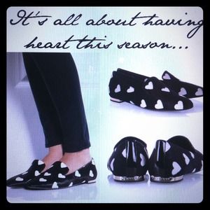 BURBERRY Prorsum White Heart Print Pony Hair Flats