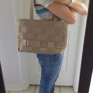 Harvey Seatbelt tote