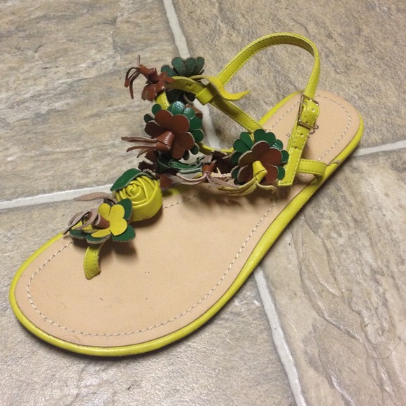 Flower Thong Sandal