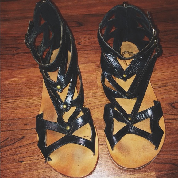 6.5 Urban Outfitters Black Gladiator Sandals