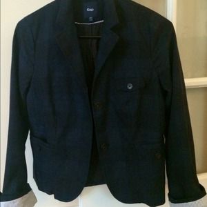 Gap Wool-Blend Shrunken Blazer