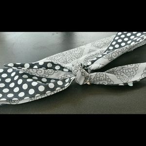 Rockabilly style reversible headband