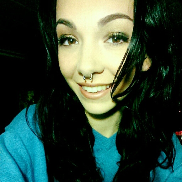 Meet your closet maker! - Picture 3 of 4